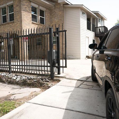East Downtown Bungalow Χιούστον Εξωτερικό φωτογραφία